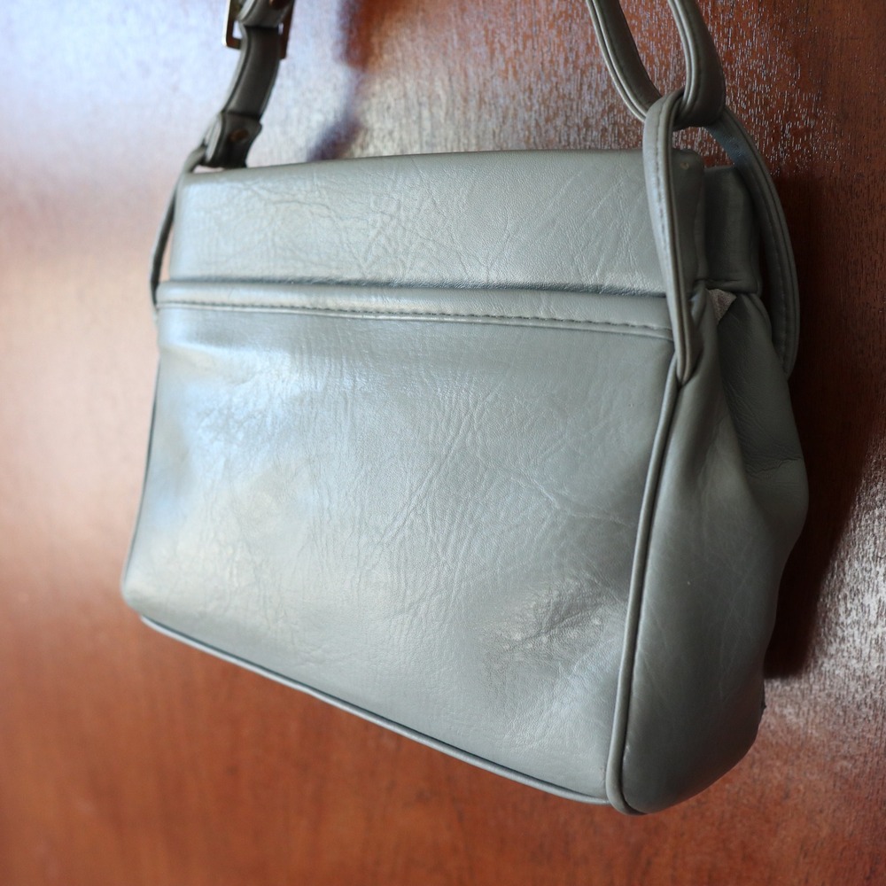 Gray Faux Leather Y2K 90s Shoulder Bag 3 Compartment Adjustable Strap Minimalist